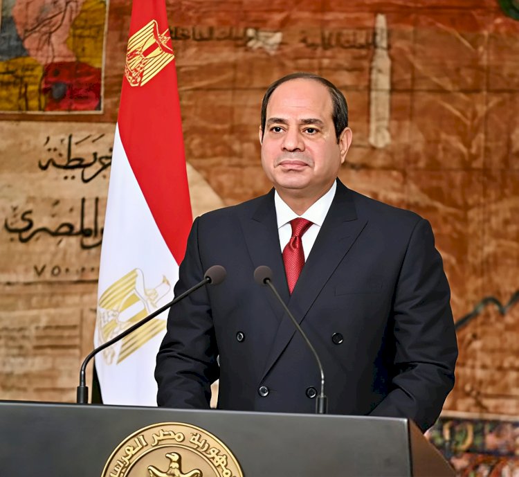 محافظ سوهاج يهنئ الرئيس بالعام الميلادي الجديد