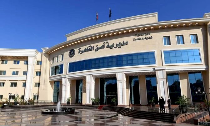 زور مؤهله الدراسي وانتحل صفة طبيب ....القبض على أشهر جراح  قلب بالقاهرة