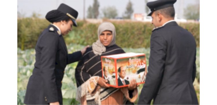 الداخلية توزع المساعدات على المواطنين الأولى بالرعاية على مستوى الجمهورية