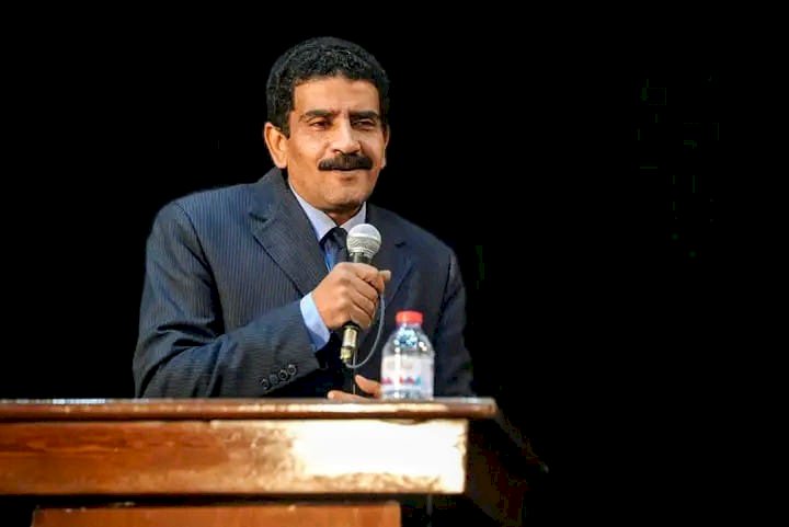 البو بيحلو ... قصيدة للشاعر مصطفي معاذ