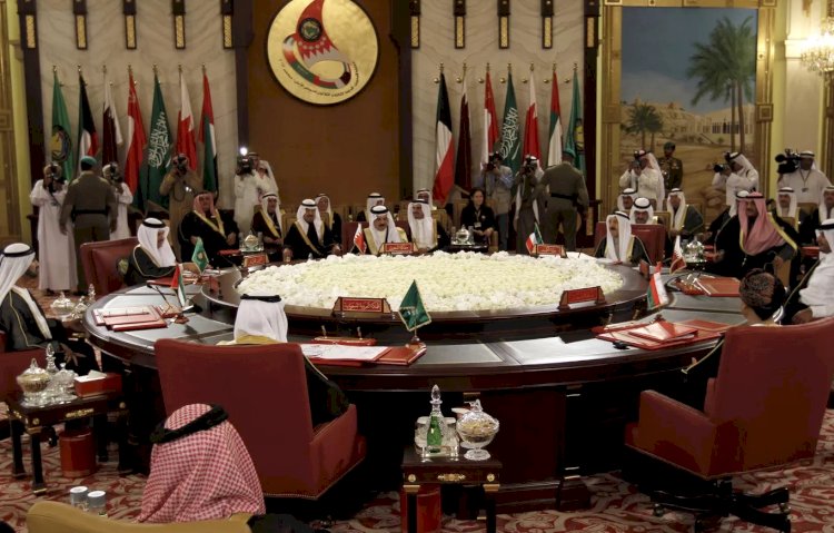 مجلس التعاون الخليجي: إيران تنتهك القانون الدولي وتهدد أمن المنطقة ونحتفظ بحق الرد