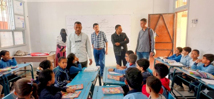 عبدالواحد :  الانضباط وترشيد الكهرباء أولويات مدارس أبوتشت