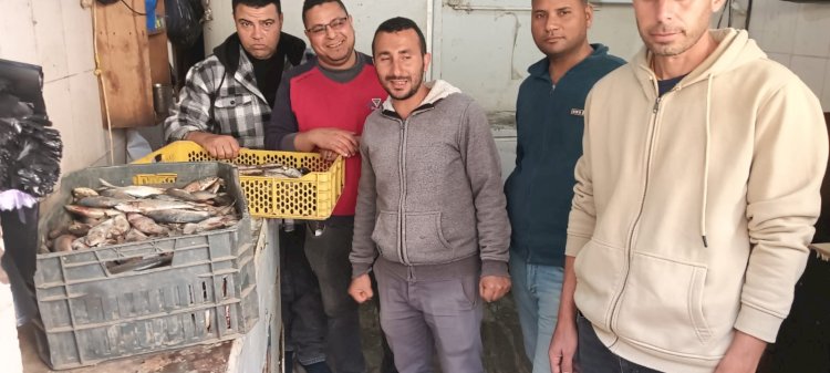 تشديد الرقابة على أسواق البحيرة قبل شم النسيم وضبط 1.6 طن أغذية فاسدة