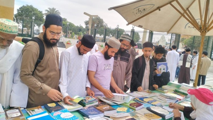 الأعلى للشئون الإسلامية ينظم معرضًا للكتاب بمسجد السيدة نفيسة