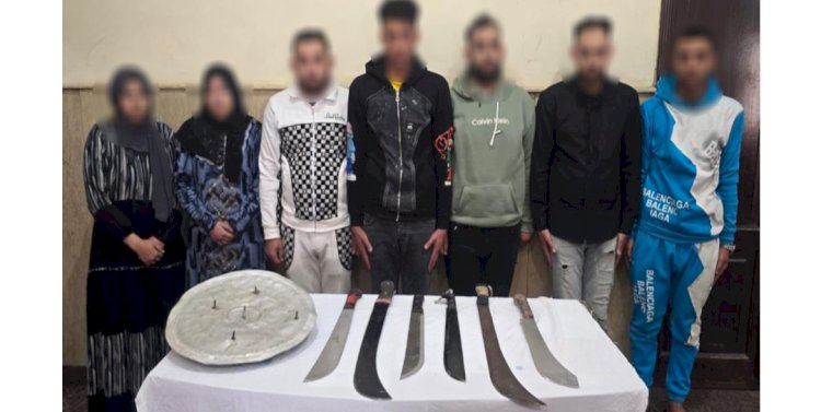 اعرف اسباب فيديو هجوم جماعي بالاسلحة علي موظف بالاسكندرية
