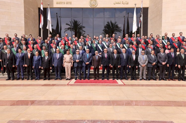 وزير العدل يكرم أوائل القضاة في دورة الملكية الفكرية بالتعاون مع الويبو