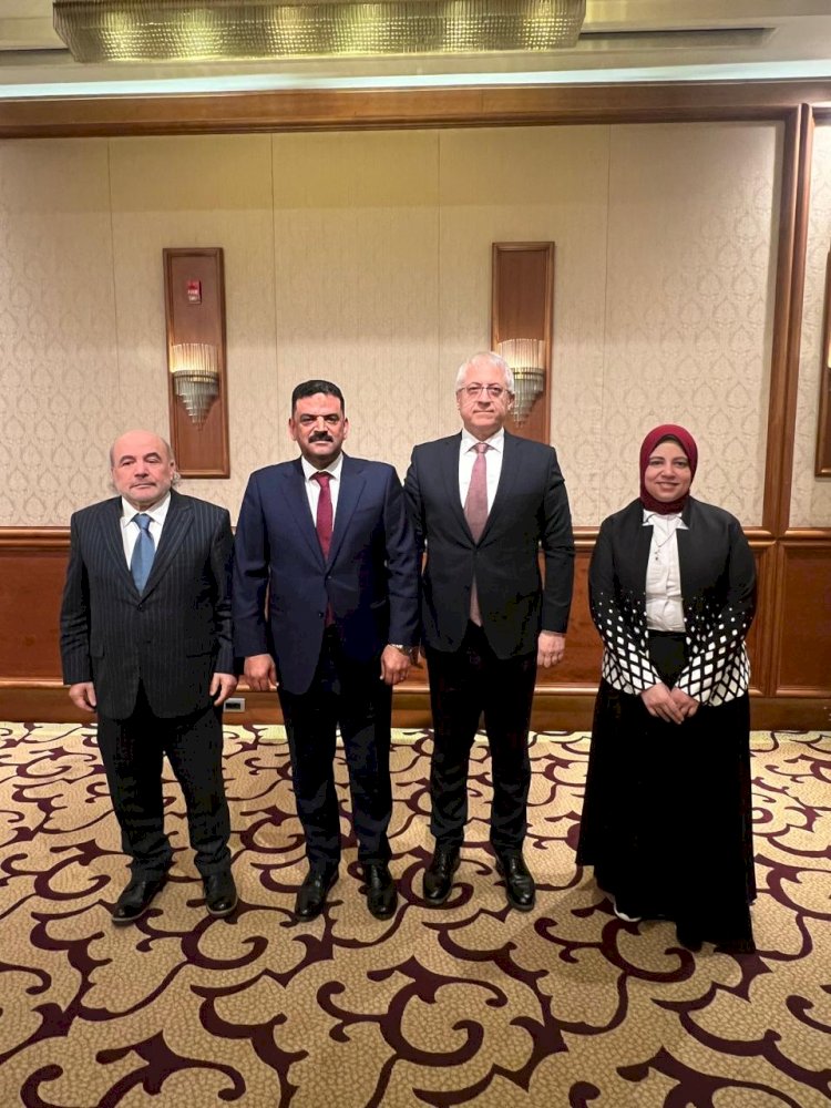 رئيس هيئة الثروة المعدنية يواصل المباحثات مع مستثمري التعدين في تركيا