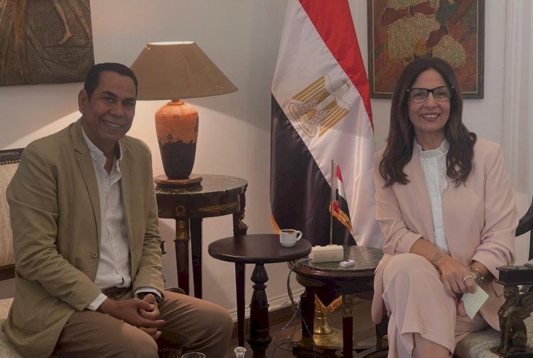 الجميلي أحمد يكتب: جيهان زكي والرهان على استعادة الروح الثقافية