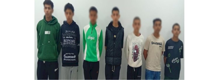 منشور التواصل الاجتماعي قيام ٧ طلاب اصابة زميلهم بسلاح يقودهم للنيابة بالشرقة