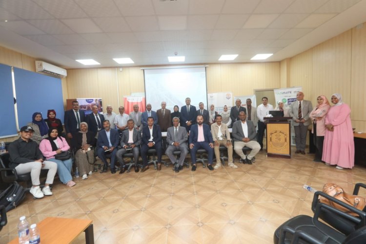 جامعة أسوان توقع اتفاقية ثلاثية لتمكين الطلاب وربطهم بسوق العمل