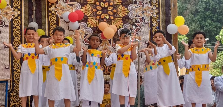 فرحة التخرج تملأ قناطر نجع حمادي في احتفالية رياض الأطفال بأبوتشت