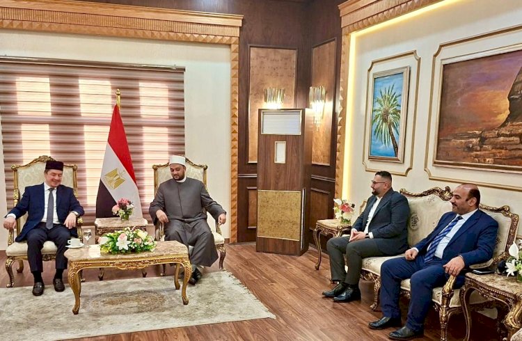 الأمين العام للأعلى للشئون الإسلامية يستقبل مفتي بولندا لتعزيز التعاون العلمي