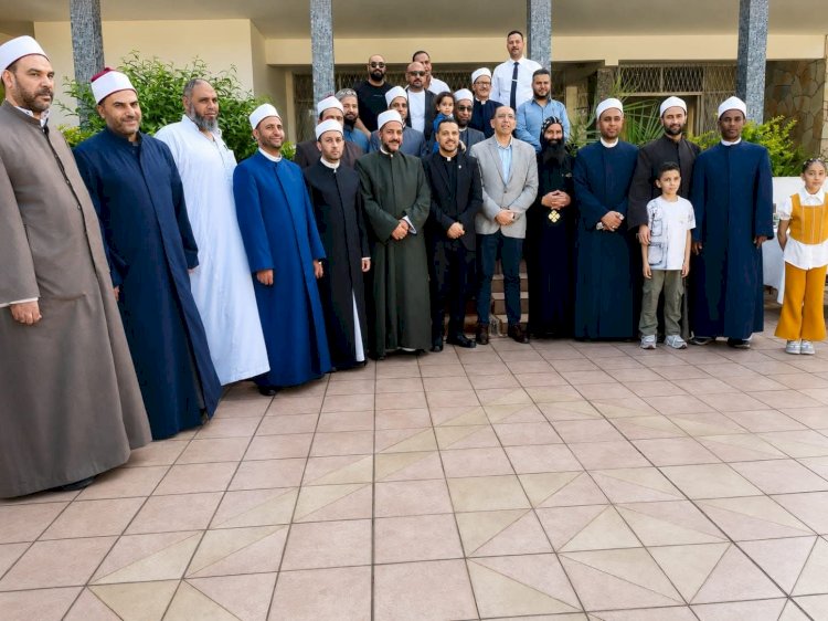 احتفالًا بعيد الأضحى .. موفدو الأوقاف بموزمبيق يشاركون في مأدبة غداء بسفارة مصر
