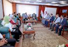 محافظ سوهاج يستقبل نائب وزير الصحة والسكان لمتابعة مؤشرات التنمية السكانية