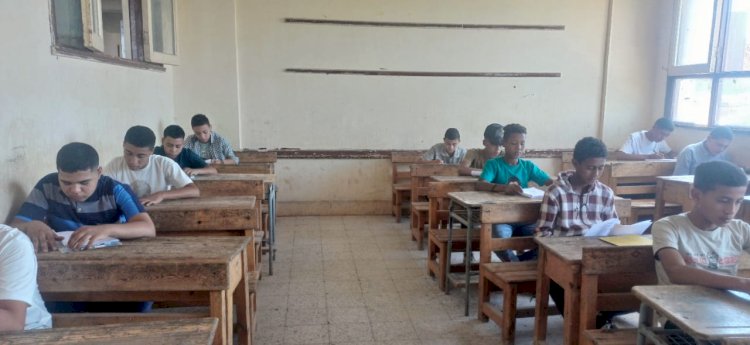 انتظام امتحانات الشهادة الإعدادية بأبوتشت في يومها الثاني دون شكاوى