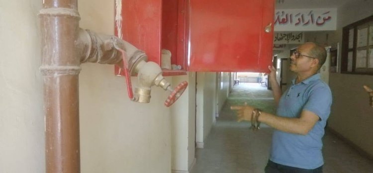 مدير تعليم فرشوط يتابع جاهزية لجان الثانوية العامة ويؤكد على توفير الراحة للطلاب والملاحظين