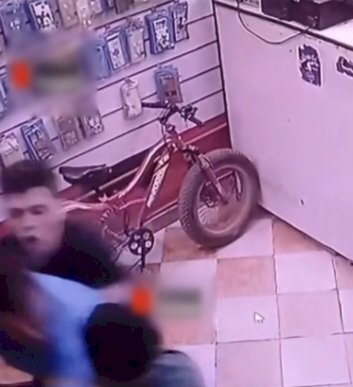 النيابة تحقق في فيديو التعدى على مالك محل تجارى بالجيزة