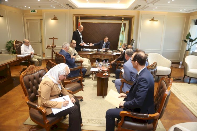 وزير الزراعة يواصل لقاءاته الدورية بأعضاء النواب والشيوخ لبحث طلبات المواطنين