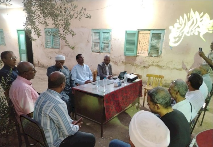 زراعة قنا تنظم ندوة موسعة بمركز نجع حمادي لمكافحة دودة الحشد الخريفية