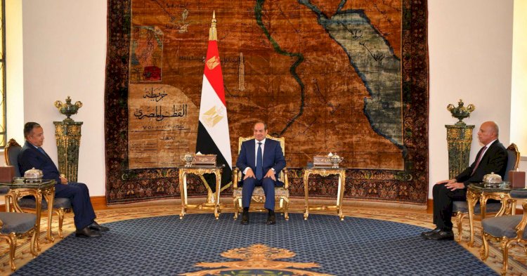 السيسي يستقبل نبيل فهمي المرشح لمنصب الأمين العام لجامعة الدول العربية