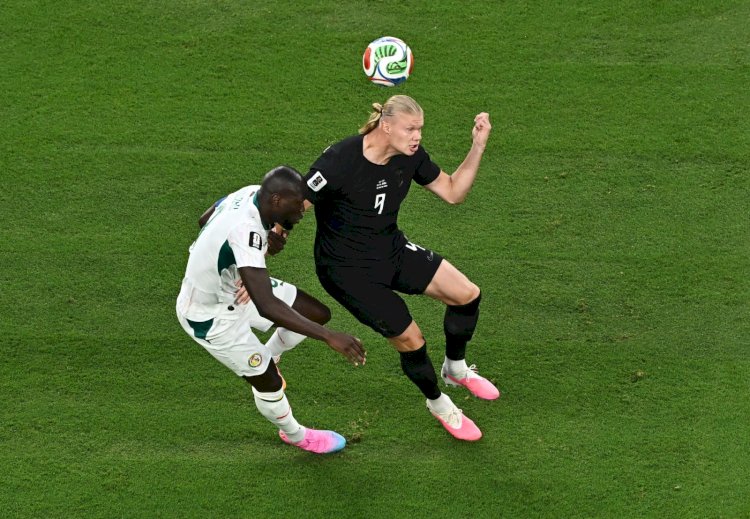 منتخب النرويج يفوز على السنغال ويتأهل مع فرنسا للدورالـ32 في كأس العالم