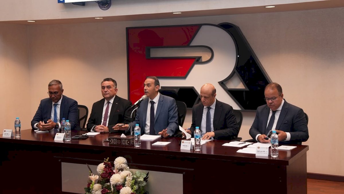 اجتماع موسع بـ«الرقابة المالية» لوضع اللمسات النهائية لإطلاق «الشورت سيلينج» في البورصة المصرية