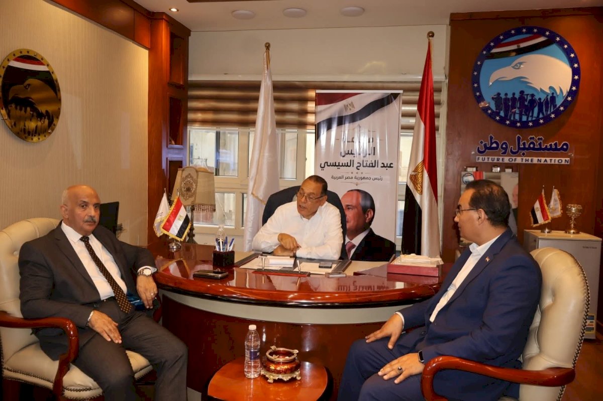 مستقبل وطن الشرقية يناقش الاستعداد لتجهيز 50 عروسة