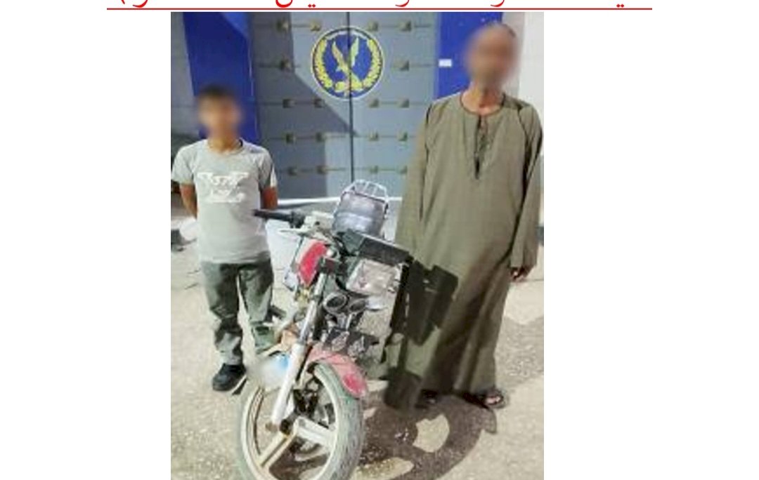 نكشف فيديو تضرر عامل من قيام طفل بقيادة دراجة وإحداث ضوضاء بأحد الشوارع بالجيزة