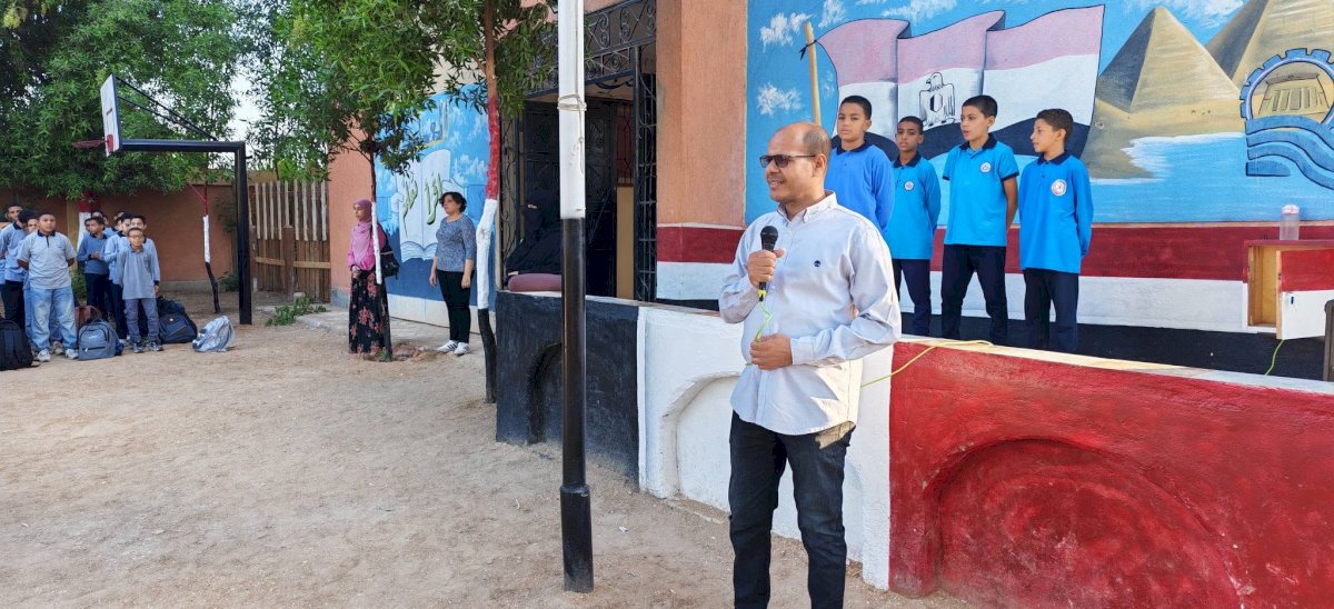 عبد الرافع جاد  يتابع مدرسة محمد حمزة أبو سحلي للغات ويشيد بالانضباط والنظافة