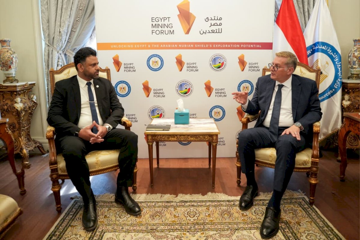 وزير البترول يبحث مع «وورلي» العالمية التعاون في تنفيذ وتطوير المشروعات التعدينية