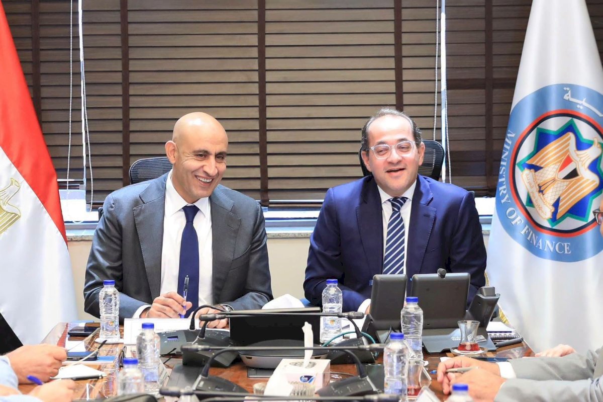 وزيرا المالية والتربية والتعليم: زيادة في مرتبات المعلمين العام الدراسي المقبل