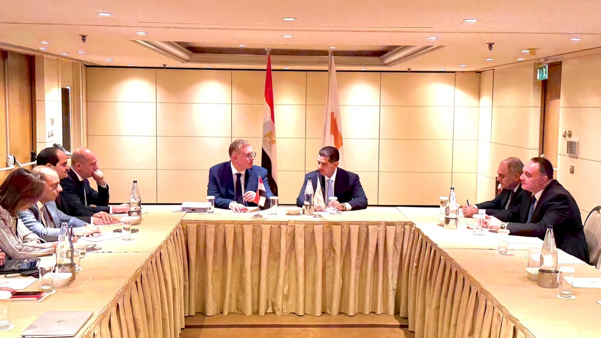 وزير البترول يبحث مع وزير الطاقة القبرصي مشروعات ربط الغاز القبرصي بالبنية التحتية المصرية