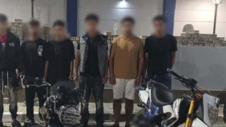 التحفظ علي دراجتي فيديو  الحركات الاستعراضية أمام إحدى المدارس بالجيزة